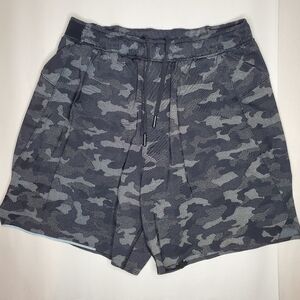 Lululemon Surge Short Liner 6" Size S